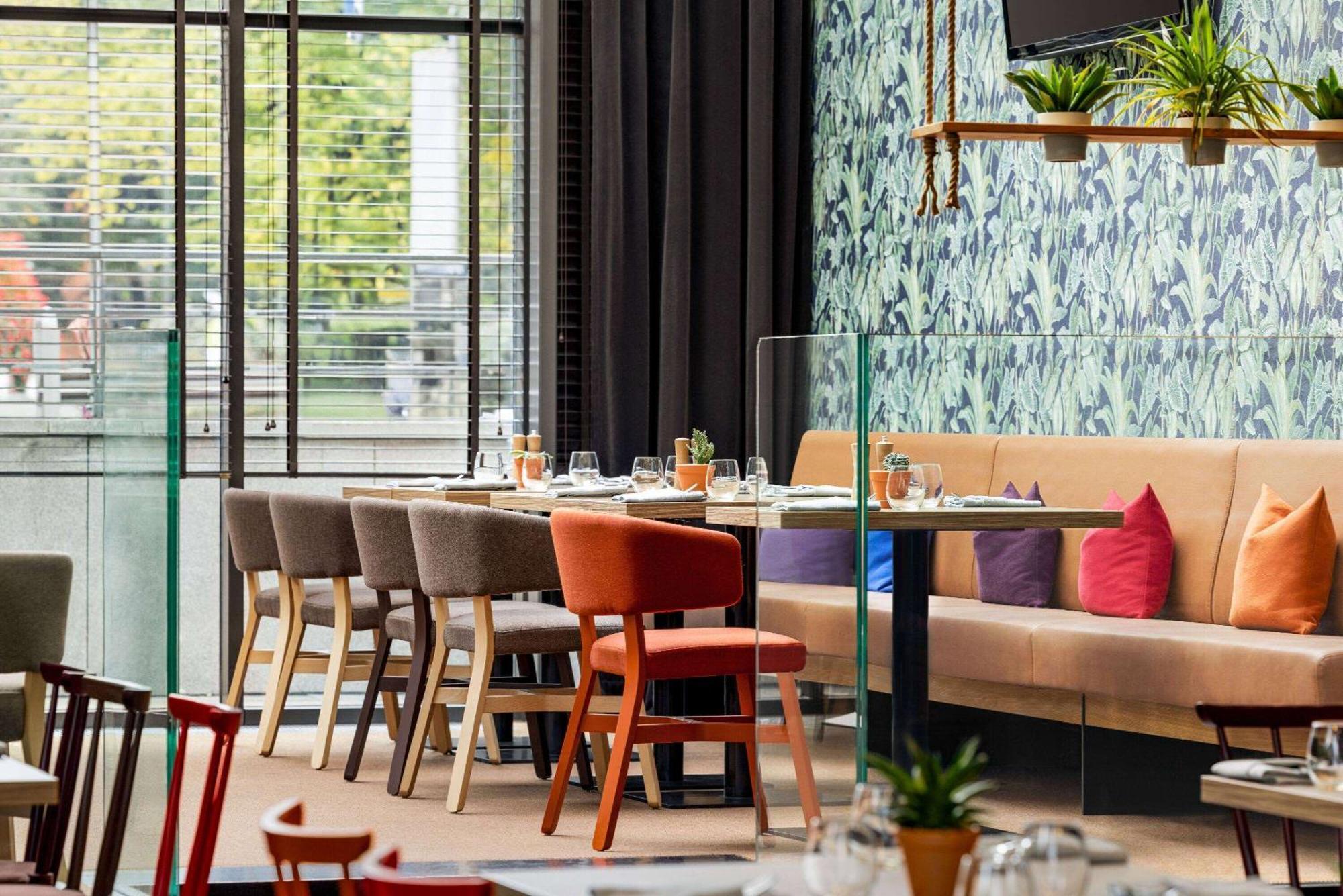 Отель Vienna House Easy By Wyndham Катовице Экстерьер фото